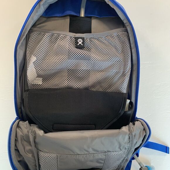 Hydro Flask Down Shift Backpack -14 Liter Water Pocket Hydration Pack Blue - Picture 15 of 15